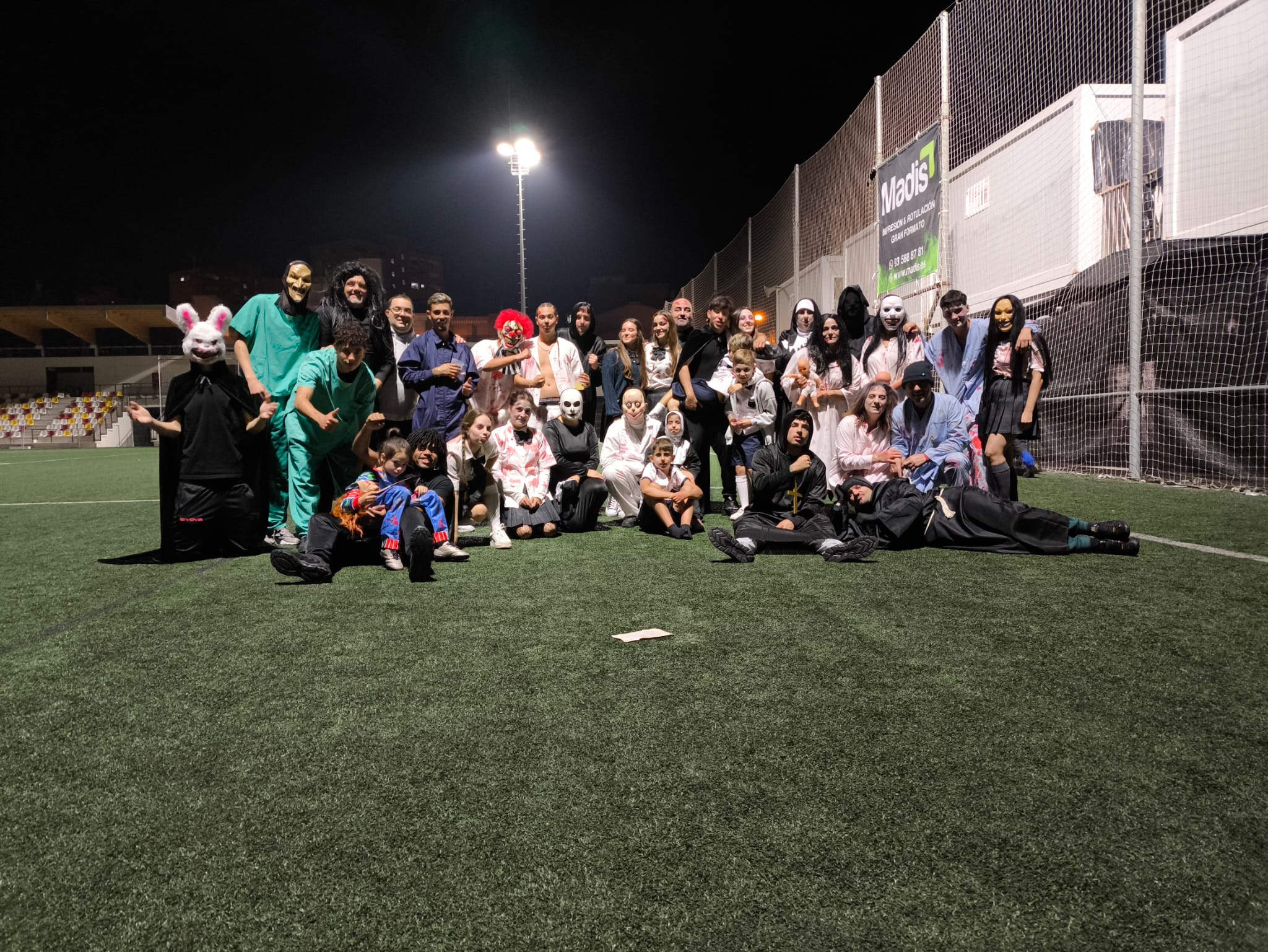 El Halloweinti, al camp de futbol del 25 de setembre
