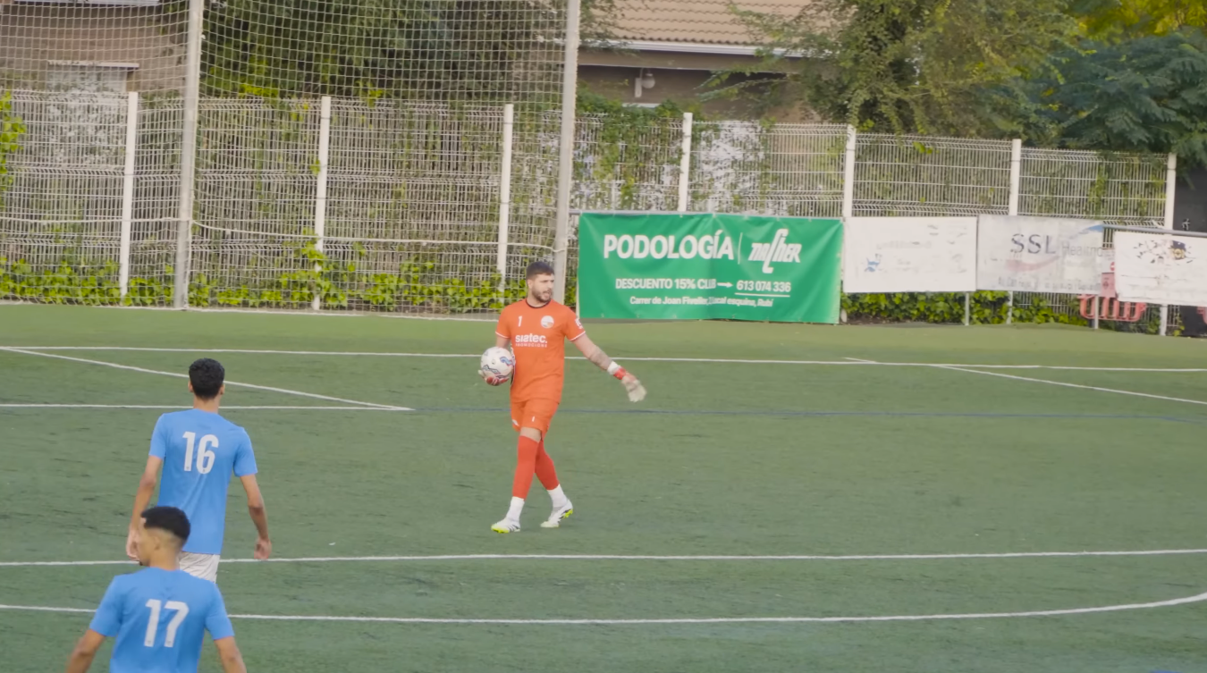 El Centre Nacher, nou patrocinador del C.E. Olímpic Can Fatjó