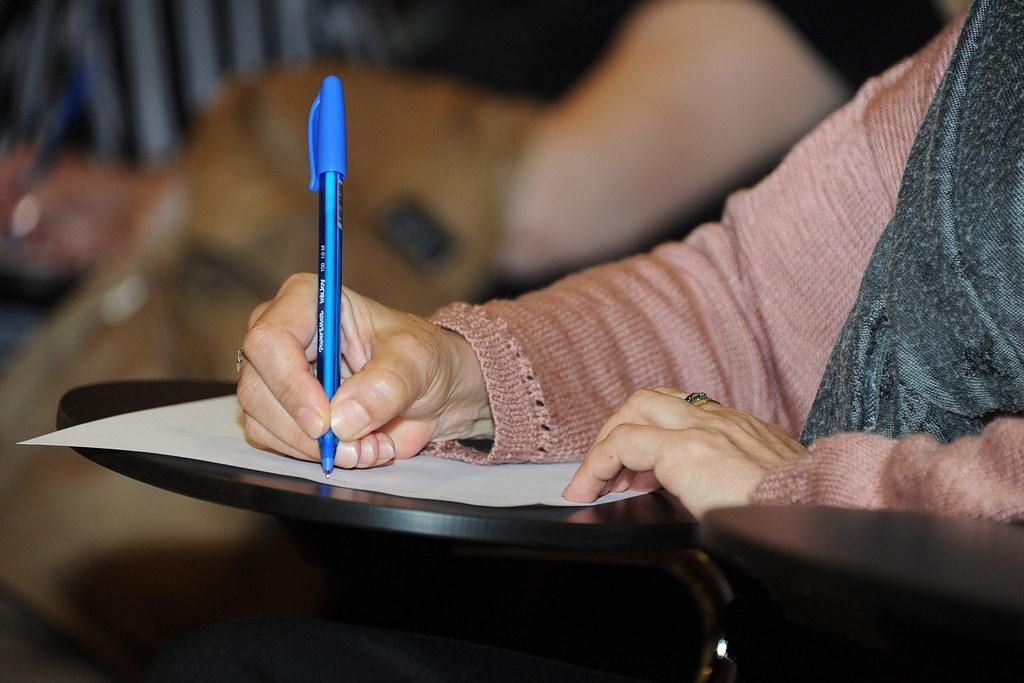 El nou trimestre de cursos de català ofereix 20 cursos. FOTO: Ajuntament de Rubí – Localpres