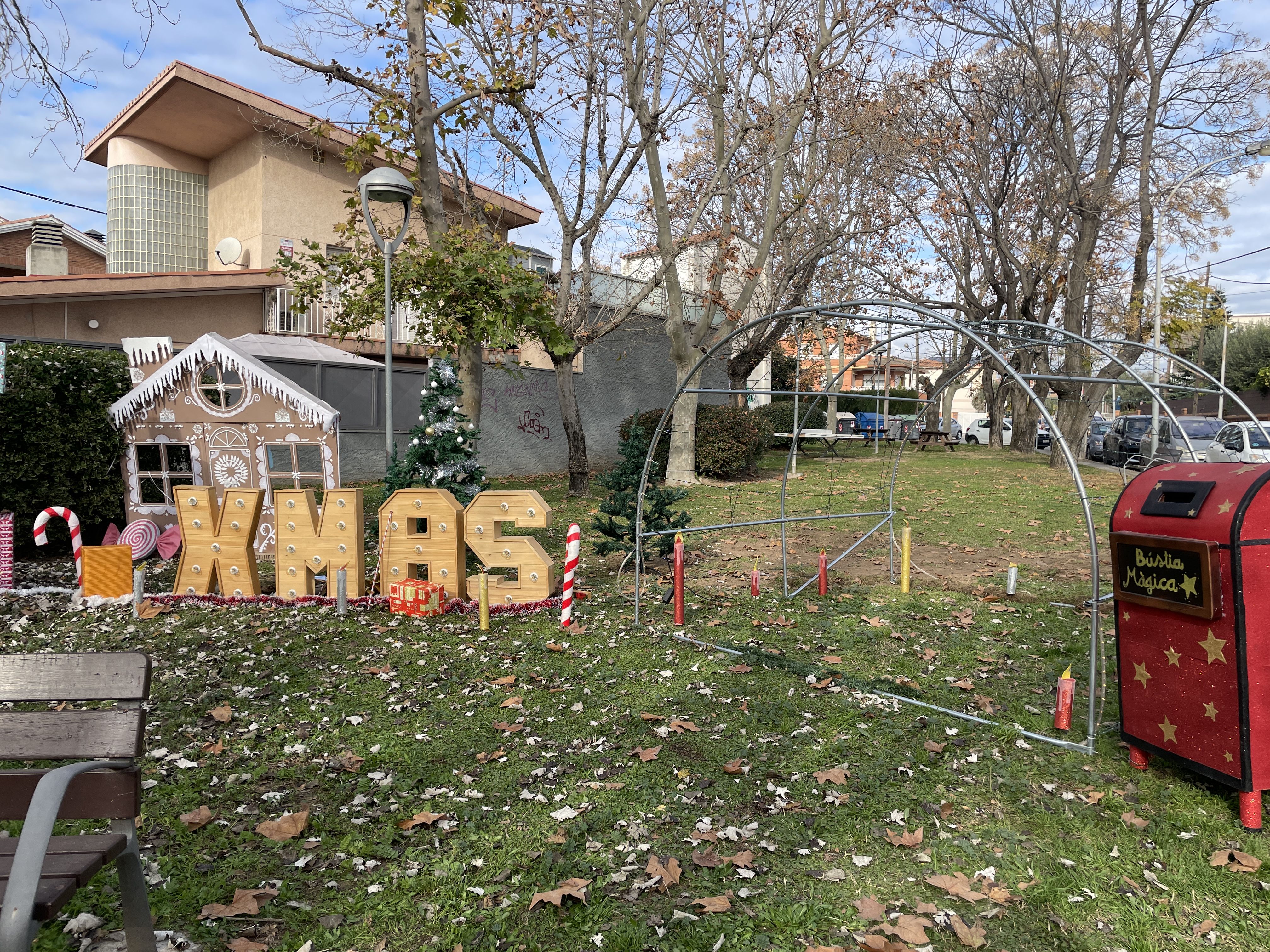 El Mercahonrat, el mercat de Nadal dels veïns de Can Vallhonrat FOTO: Marta Casas
