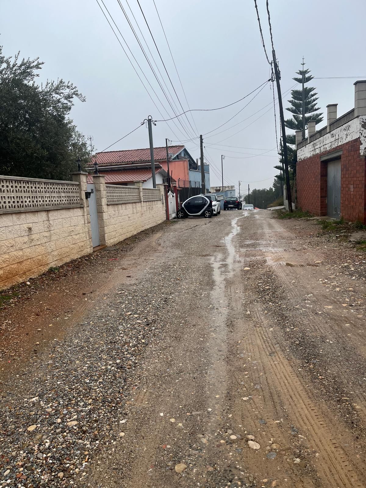 Neix la Plataforma Disseminat Can Solà Digne, per demanar millores al seu carrer. FOTO: Disseminat Can Solà Digne