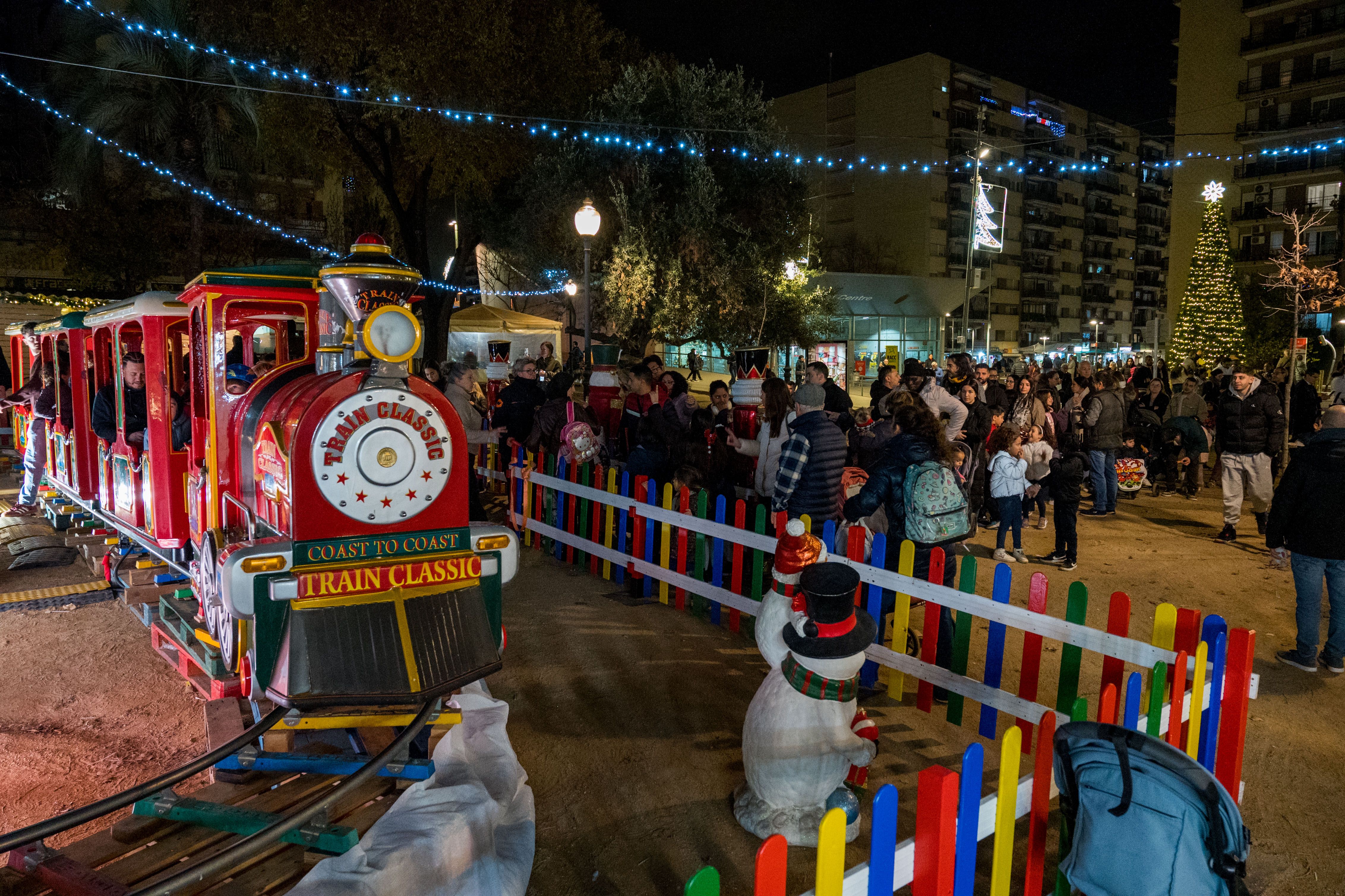 Encesa de l'enllumenat de Nadal 2025. FOTO: Carmelo Jiménez