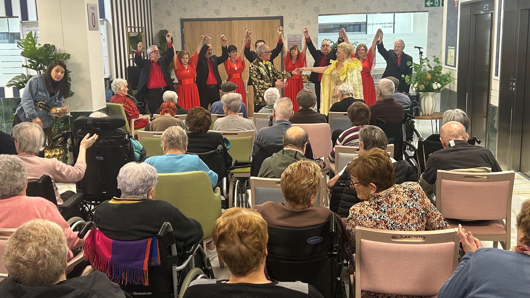 Una de les actuacions del CasalXou durant aquestes festes FOTO: AGGR