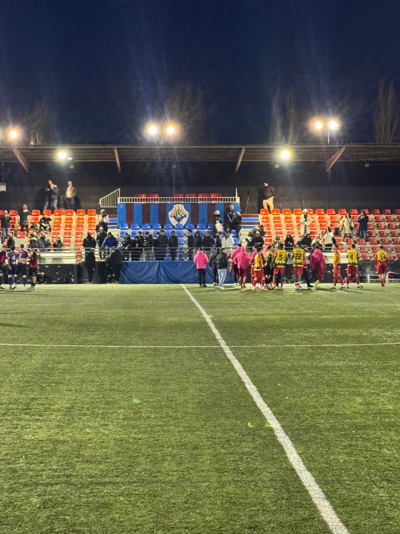 El Veinti suma un empat satisfactori al camp del Tàrrega. FOTO: Cedida