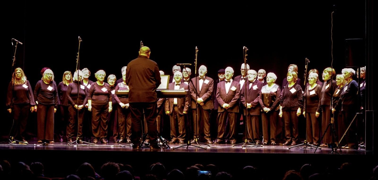 La Coral Josep Rusiñol actua al Casino en el marc de Sant Antoni Abat. FOTO: Cedida
