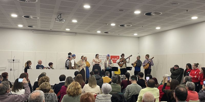 Cant de jotes per cloure l'acte d'entrega dels Premis Santa Águeda 2026 FOTO: Marta Casas