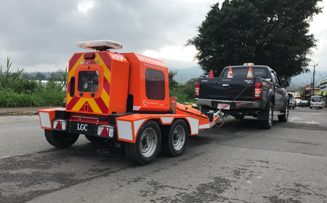 L'Ajuntament farà una auditoria de l'asfalt amb un deflactòmetre, el pròxim dimarts FOTO: LGCingenieria