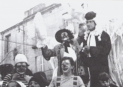 El primer carnestoltes de Rubí després de la mort de Franco. FOTO: Revista rubinenca “El Bullidor”