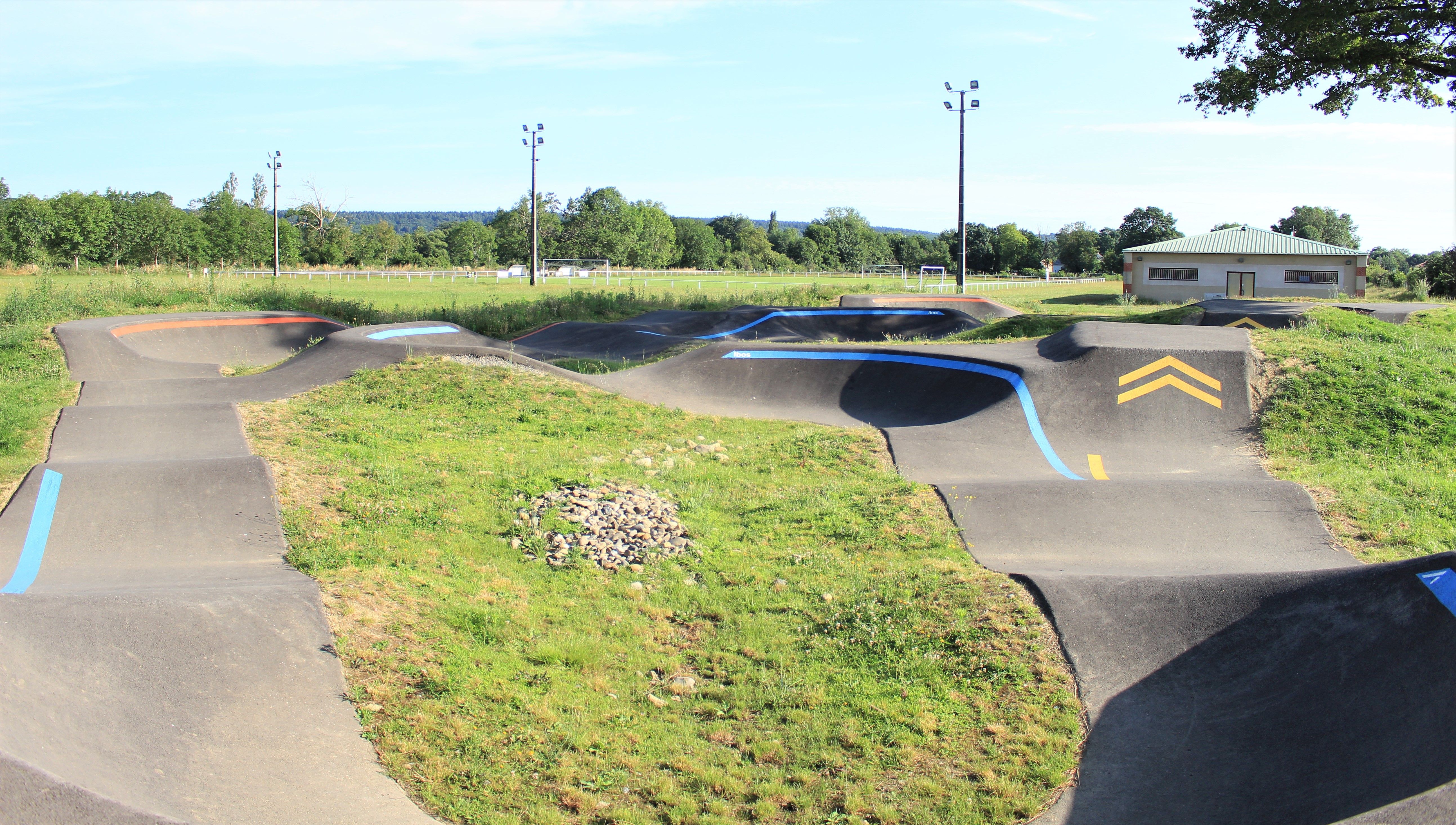 Un circuit de pump track a Ibos FOTO: Wikimedia Commons/Sotos