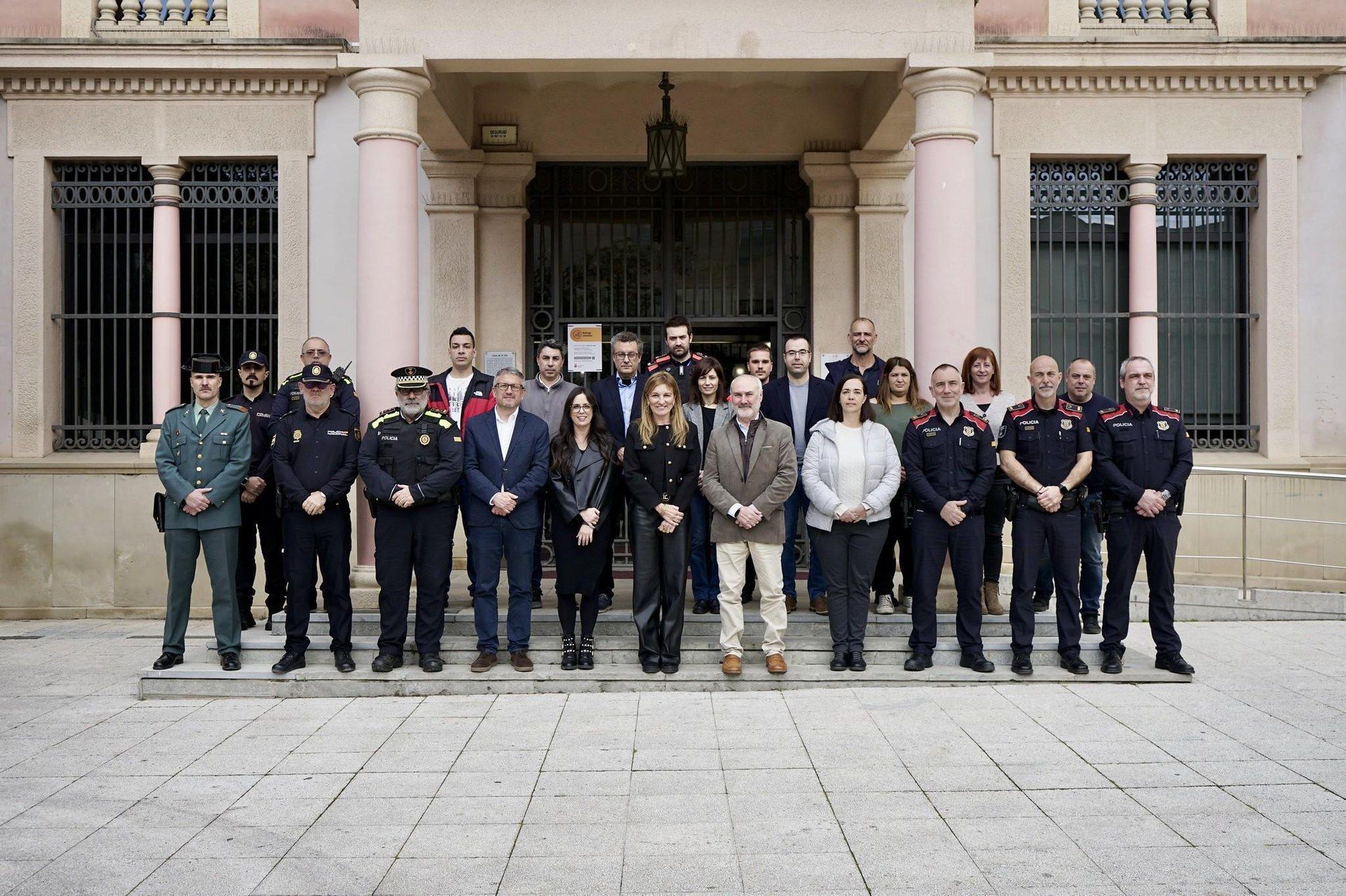 Imatge prèvia a la Junta de Seguretat Local, amb tots els membres participants FOTO: Localpres