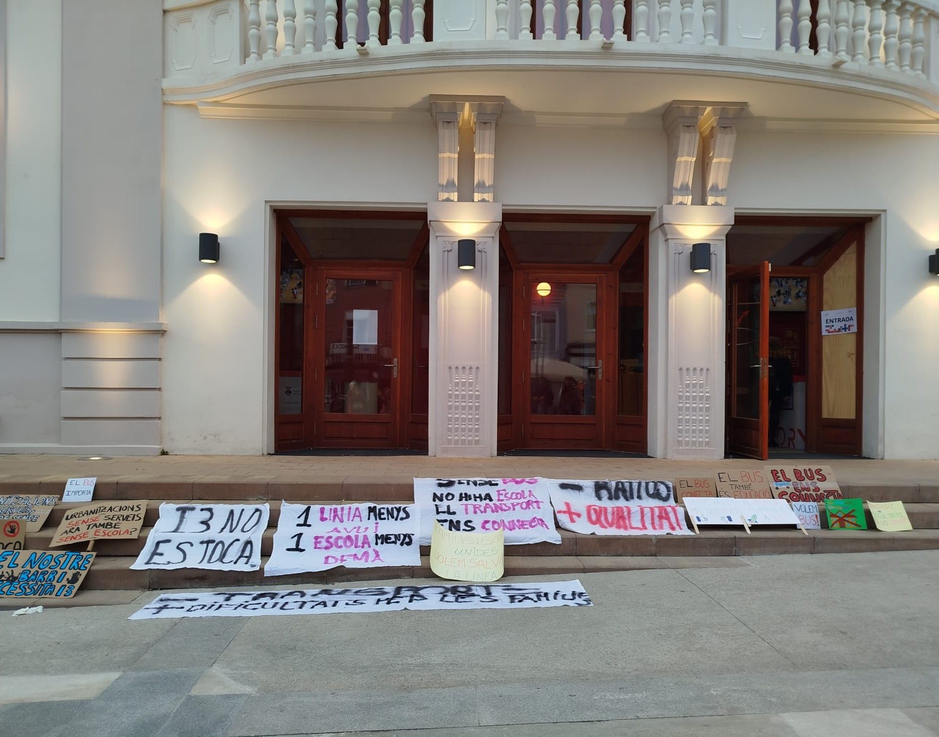 Les protestes de l'AFA del Joan Maragall, protagonistes de la setmana FOTO: Cedida/AFA Joan Maragall