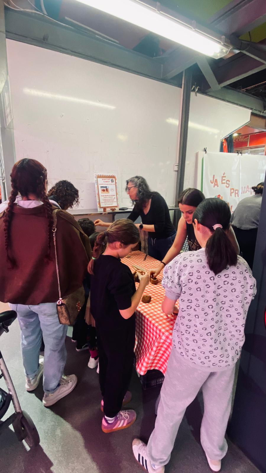 Un matí d'art al Mercat i presentació del conte del Bòjum FOTO: Cedida