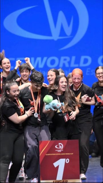 El Grup Denkyü, primer de la categoria Grup Gran Júnior de Dansa Contemporània FOTO: Cedida