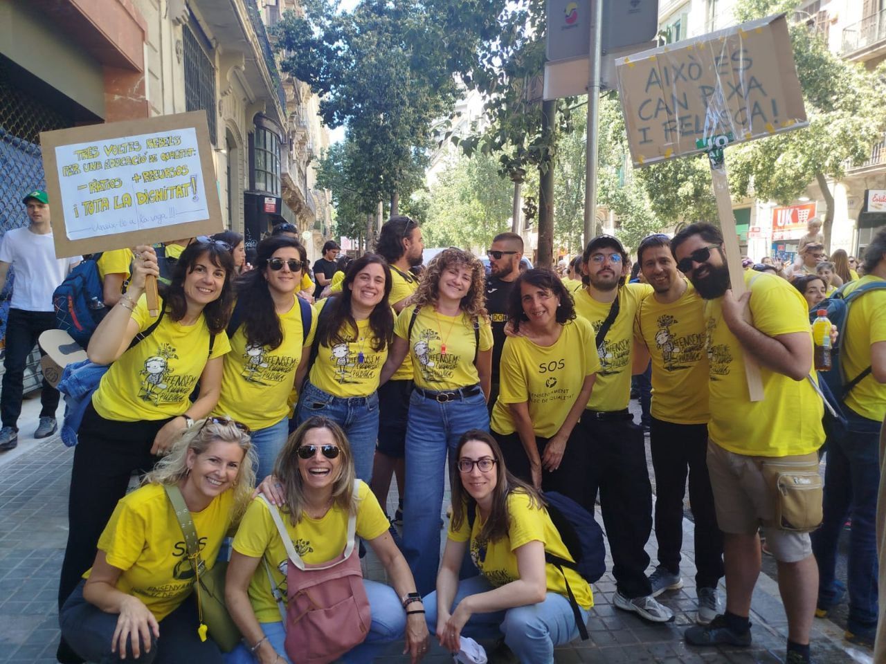 Docents de Rubí, a la manifestació del 12 de maig de 2026 FOTO: Assemblea de Docents de Rubí