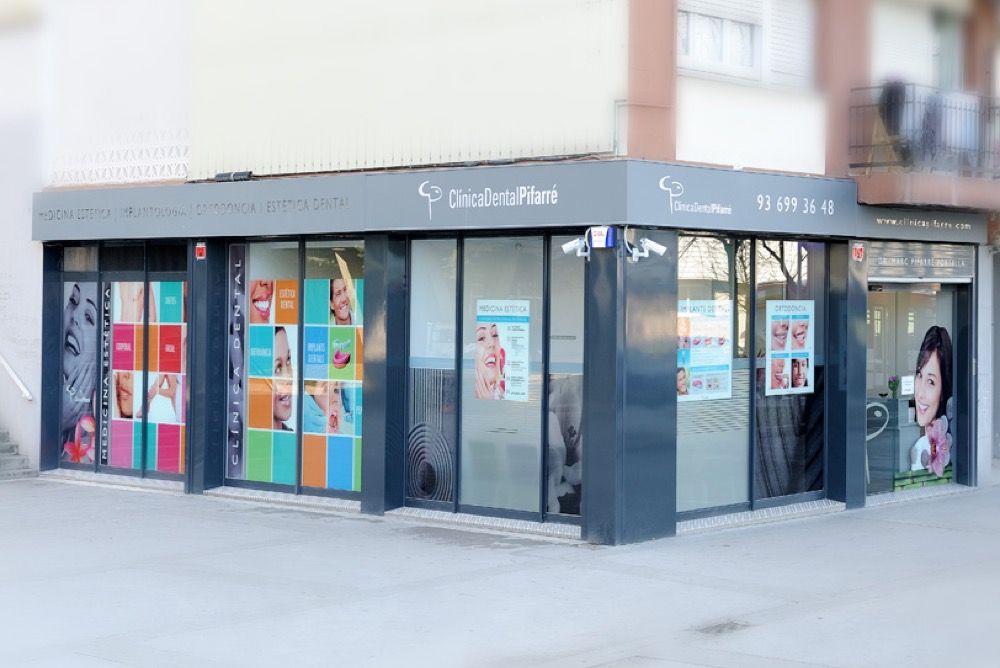 Façana de la clínica dental Pifarré a Rubí. FOTO: Cedida