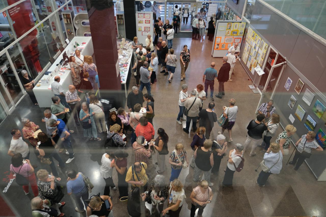 L'exposició es podrà veure al vestíbul de la Biblioteca fins al 12 de juny FOTO: Cedida