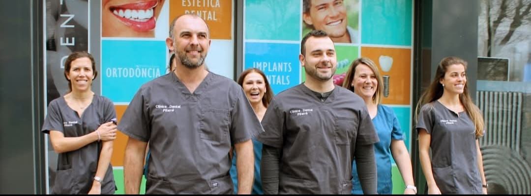 Equip de la clínica dental Pifarré a Rubí. FOTO: Cedida