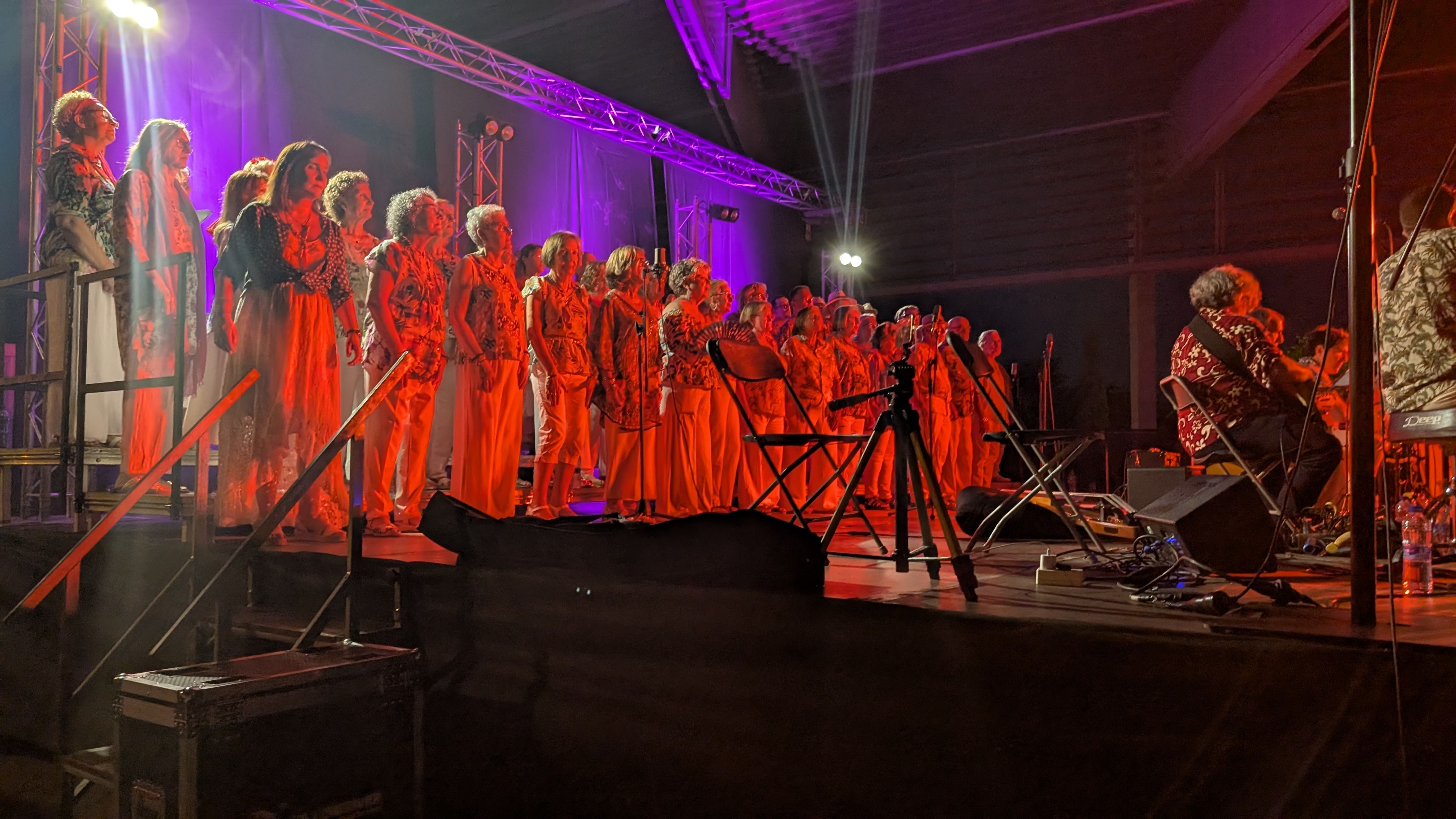 Nit de boleros de l'Obrador Coral, a la Rambla del Ferrocarril FOTO: Marta Casas