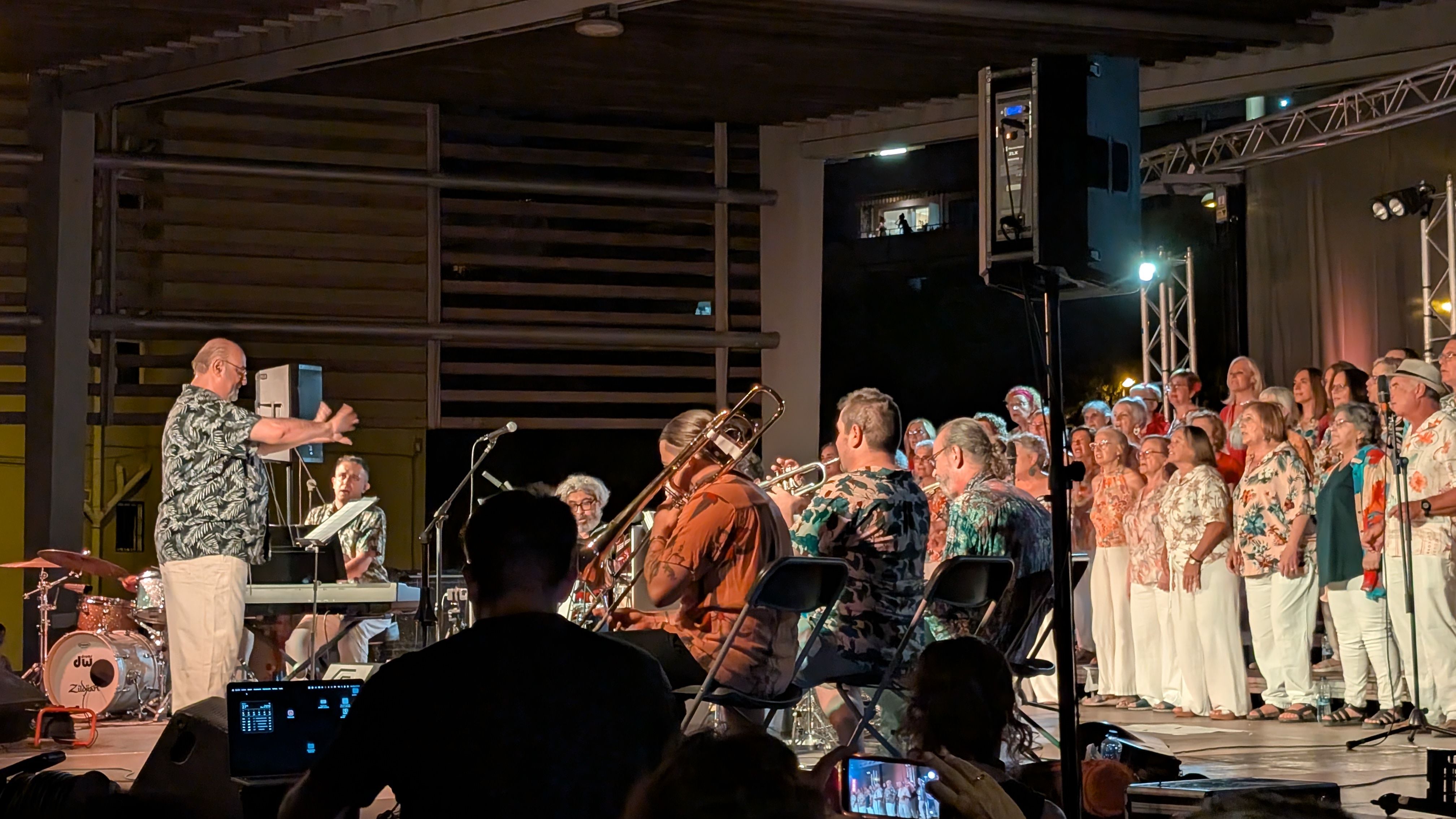 Nit de boleros de l'Obrador Coral, a la Rambla del Ferrocarril FOTO: Marta Casas