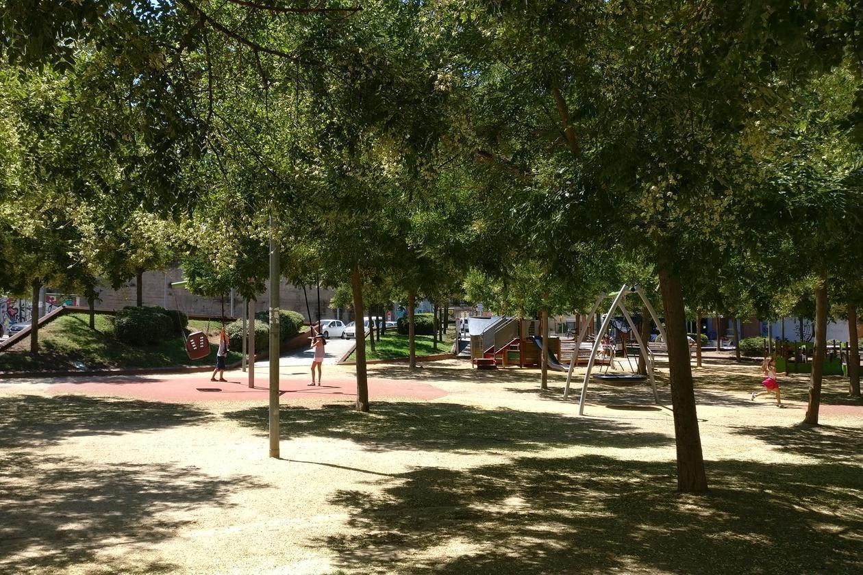 Una de les branques del contracte fa referència al manteniment dels parcs infantils. FOTO: Ajuntament de Rubí