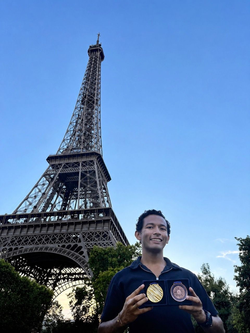 El ballarí rubinenc Gustavo Amaya triomfa a París amb dues medalles al Prix D’Europe 2026. FOTO: Cedida