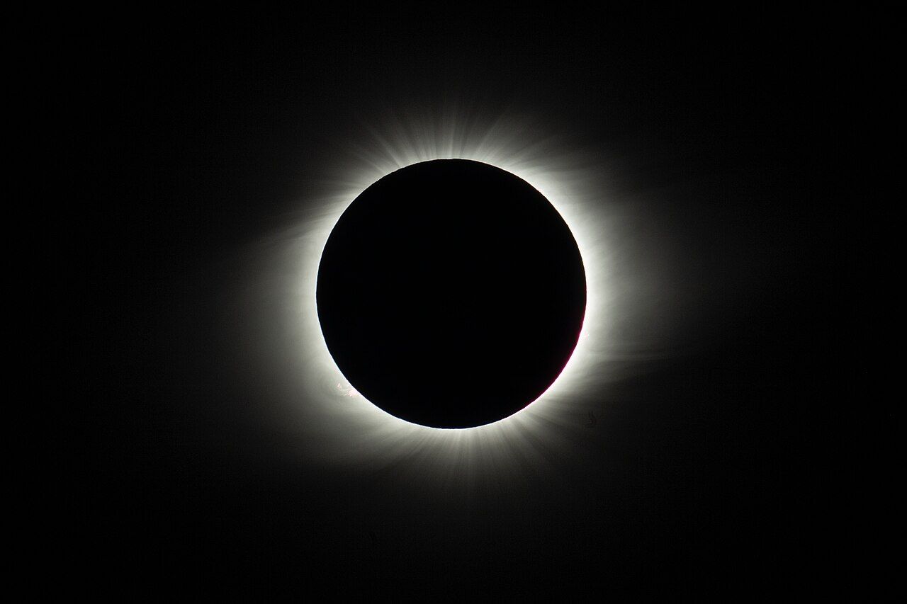 Un eclipsi total el 2019 a Xile FOTO: Wikimedia Commons - ESO/P. Horalek
