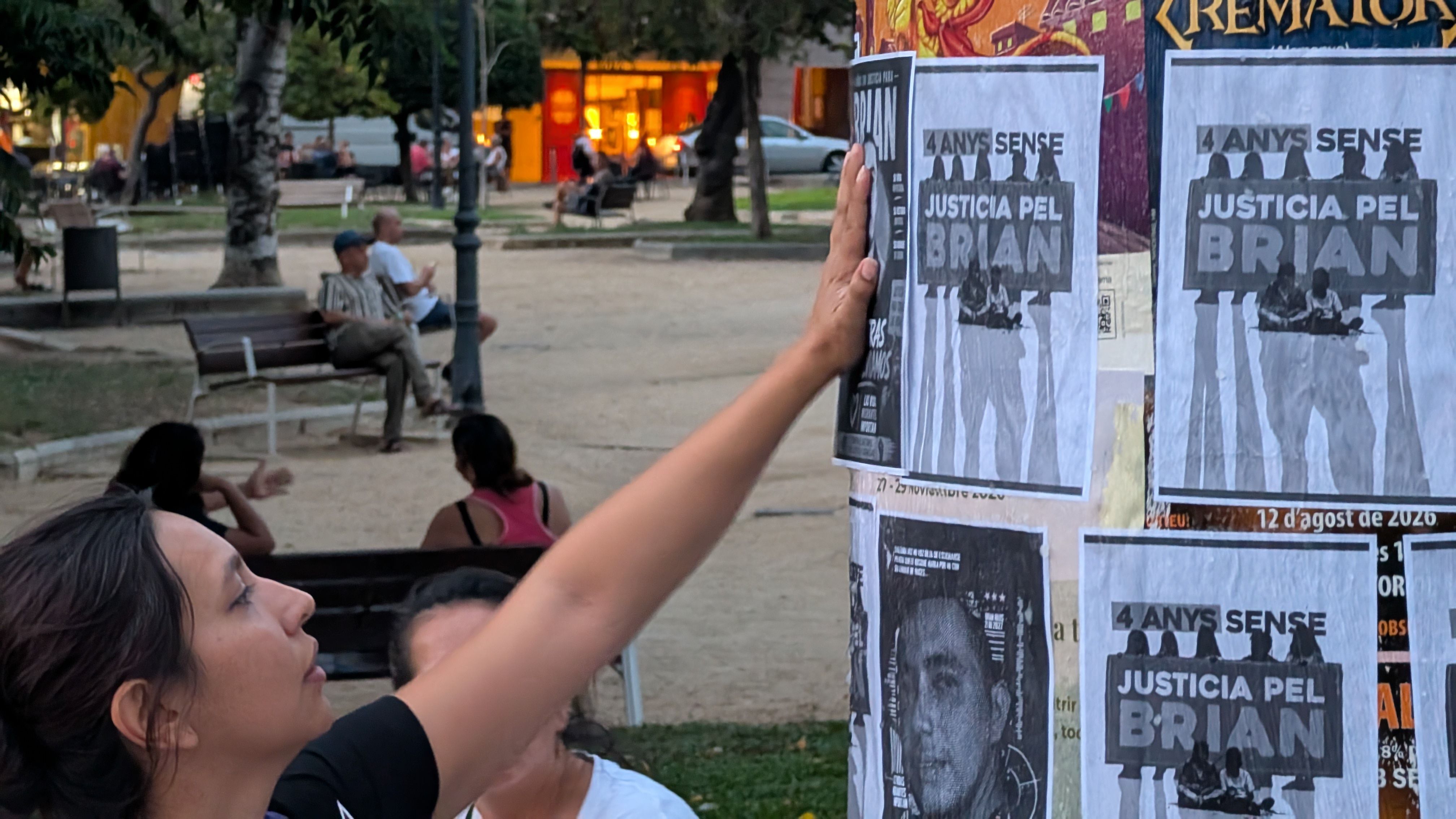 L'acte ha recorregut l'illa de vianants fins al Rubí Forma FOTO: Marta Casas