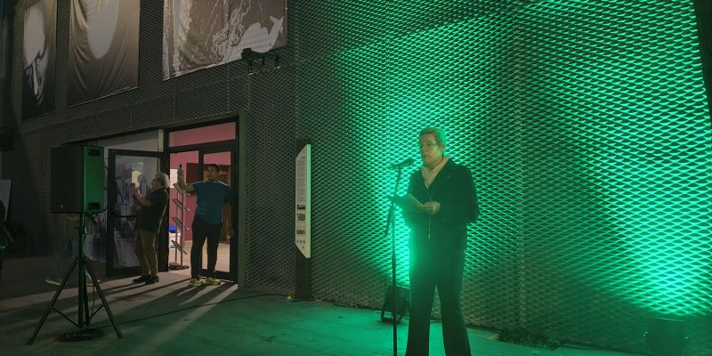 Miriam Escaño, usuària de la Xarxa de Salut Mental de Rubí, ha llegit el manifest