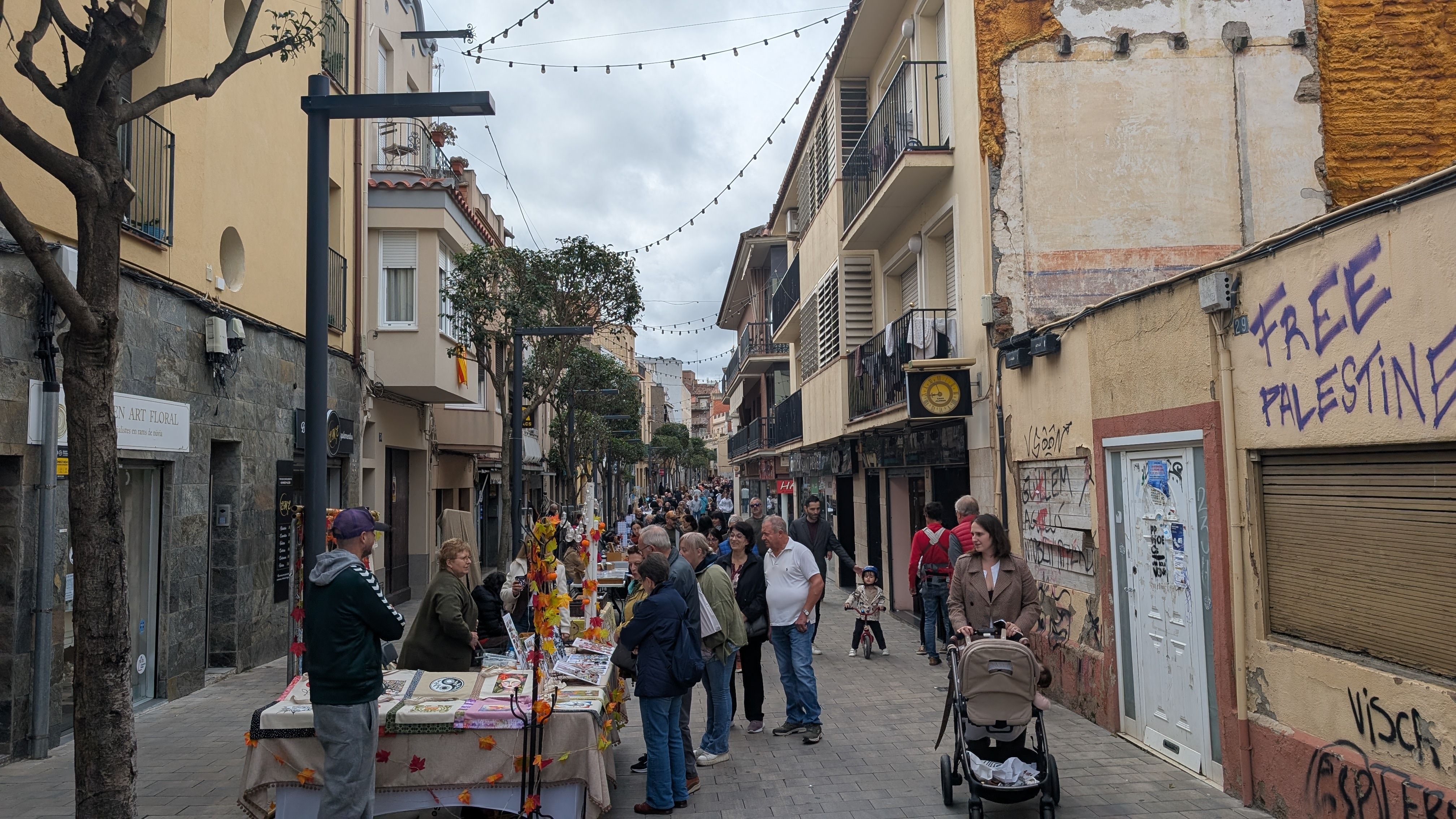 Parades d'artistes a la Fira de Sant Galderic FOTO: Marta Casas